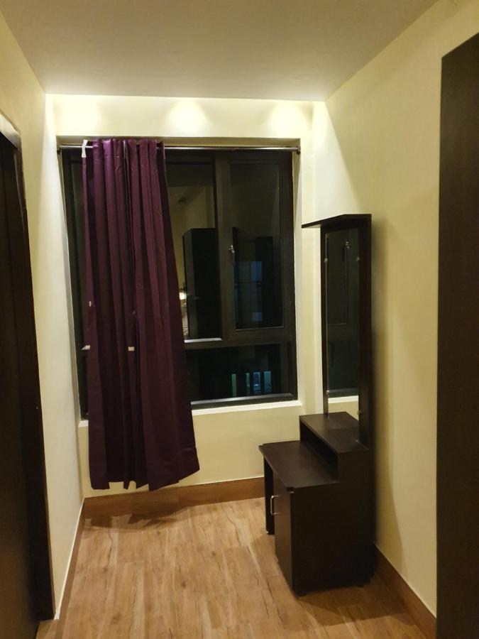 Sri Lakshmi Palace A/C Hotel Suluru Buitenkant foto